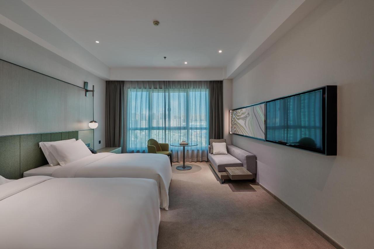Empark Grand Hotel Kunming Exterior photo