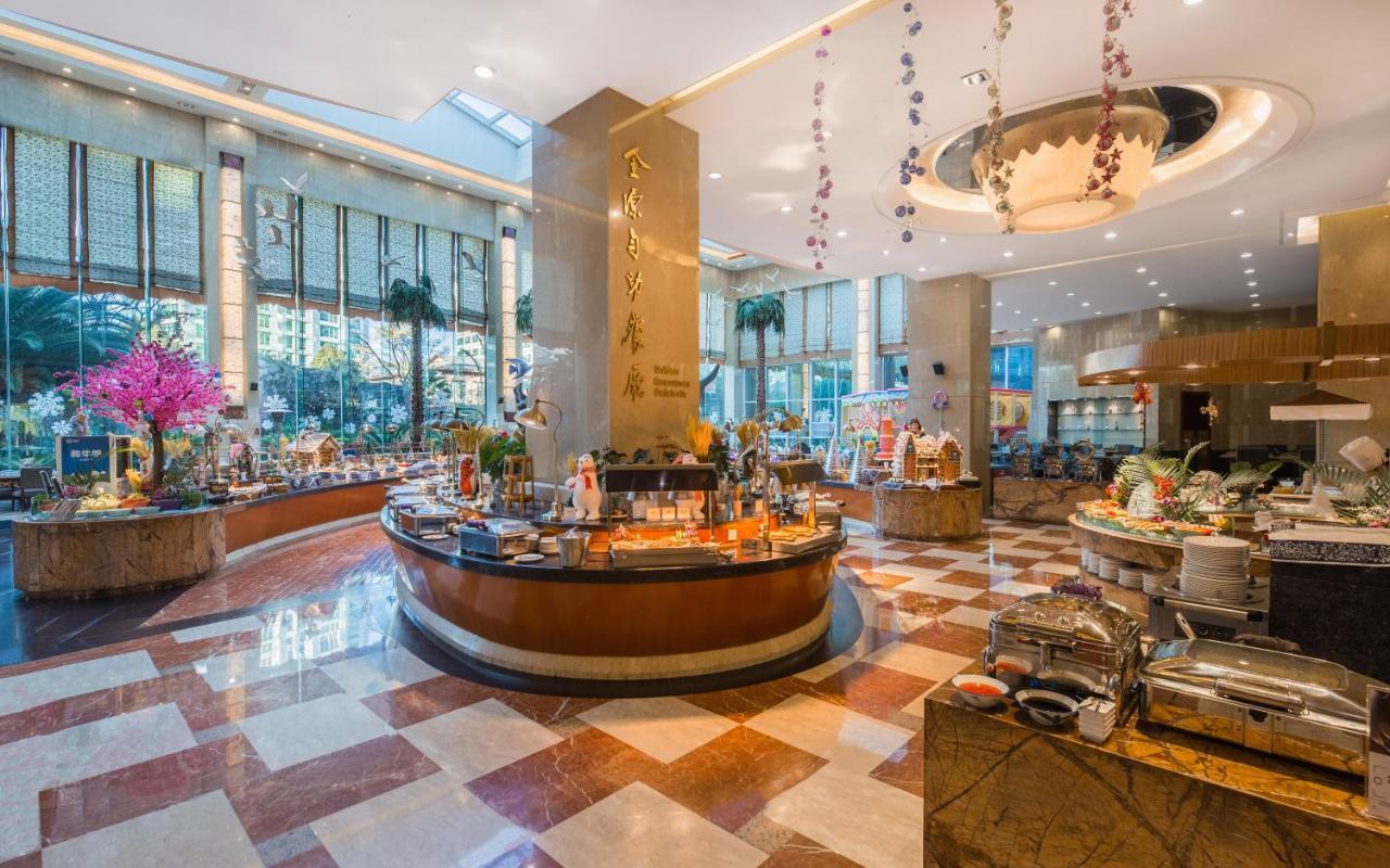 Empark Grand Hotel Kunming Exterior photo